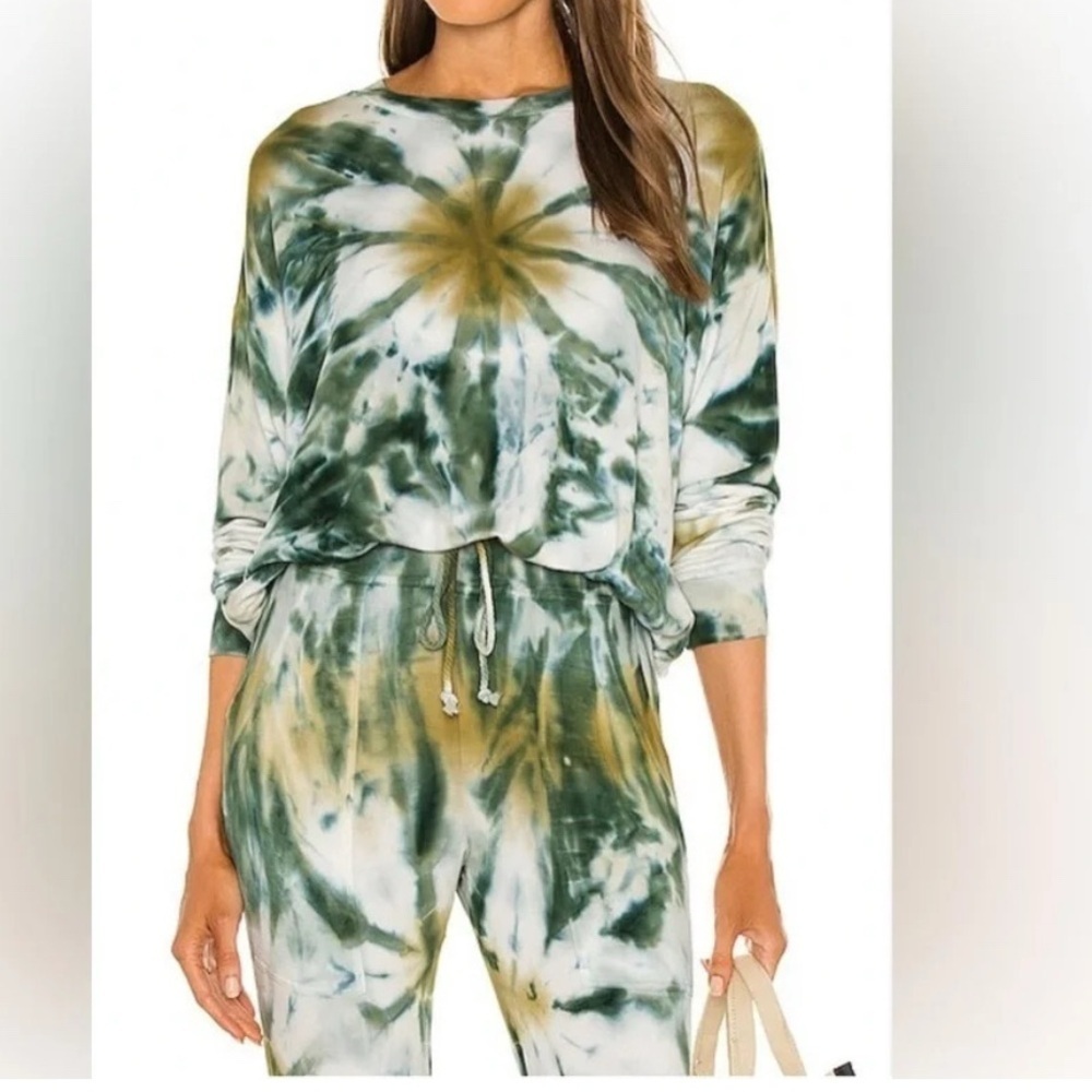 YFB Coraline Green Tie Dye Soft Knit Sweatshirt & Pants Sz Small
